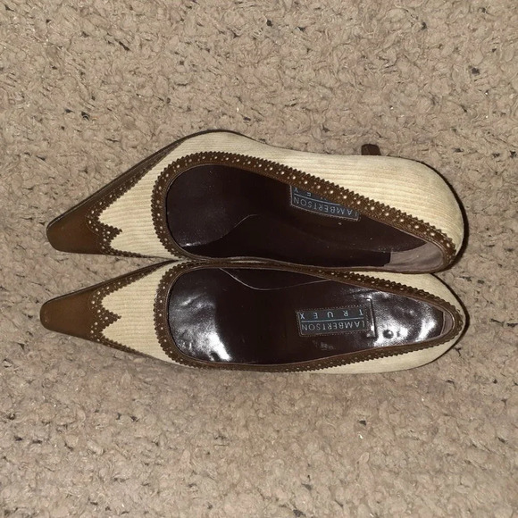 LAMBERTSON TRUEX-Brown Leather-Beige Suede-Snip Toe Brogue Pump-Sz37.5-Excellent - Picture 6 of 7